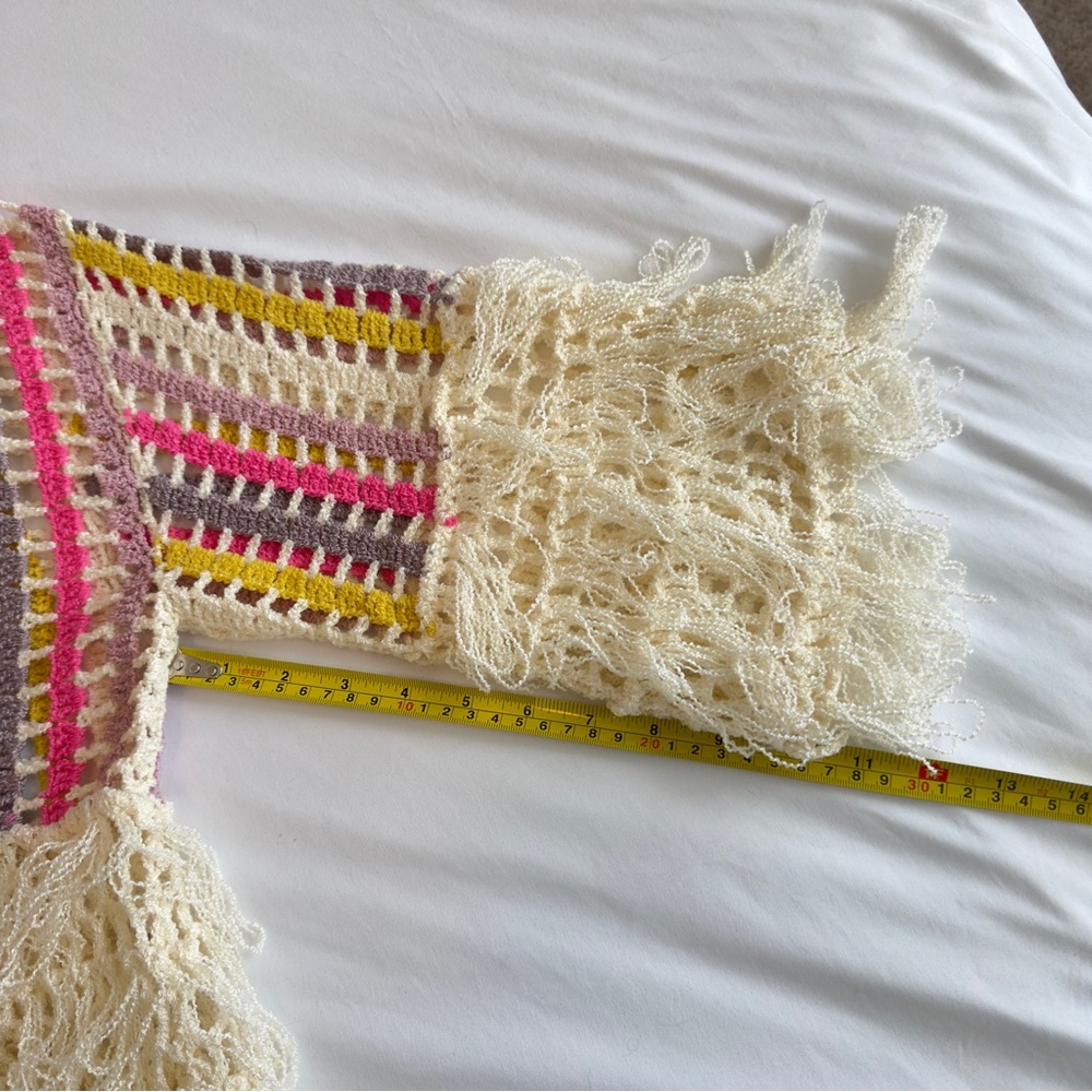 POL Bohemian Fringe Crochet Sweater - Picture 9 of 9